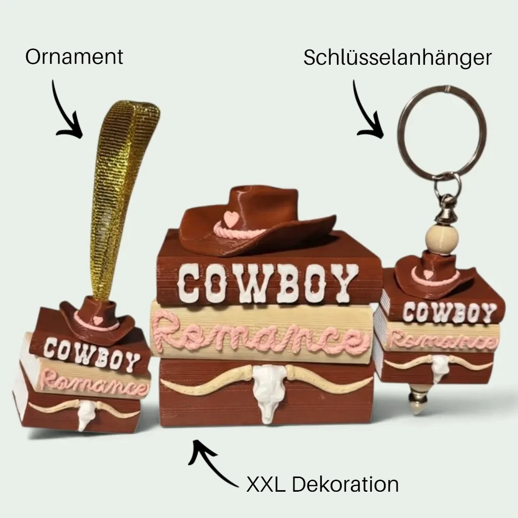 Verleihe deinem Bücherregal, deinem Schlüsselbund oder deinem Weihnachtsbaum den perfekten Romantasy-Vibe! Dieses liebevoll gestaltete "Cowboy Romance" Book Pile ist ein absoluter Hingucker für alle Buchliebhaber.
