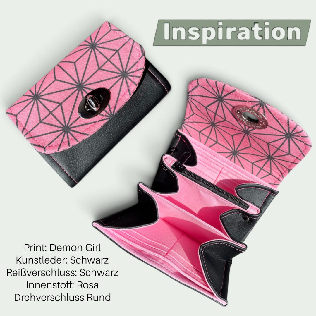 Schneckenschmiede Mini Portemonnaie mit Demon Girl Print, schwarzem Kunstleder, rosa Innenfutter und Drehverschluss.